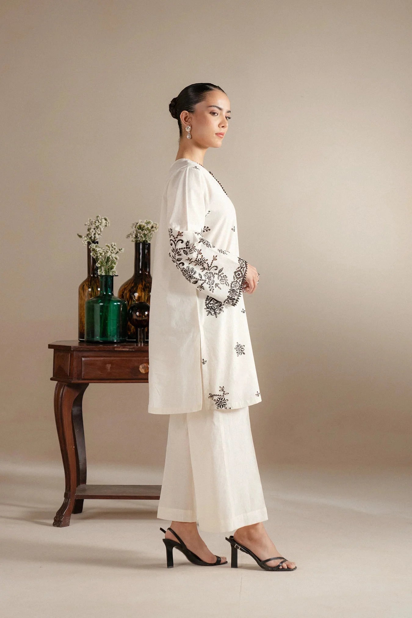 Safaa - 2 PC Embriordered Dress